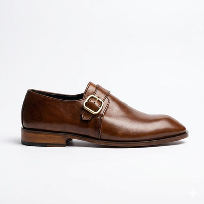 monk strap