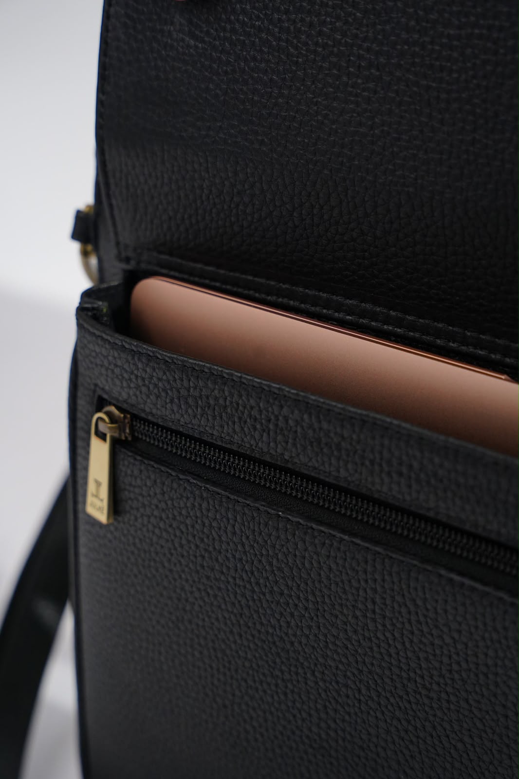 Leather loptop bag